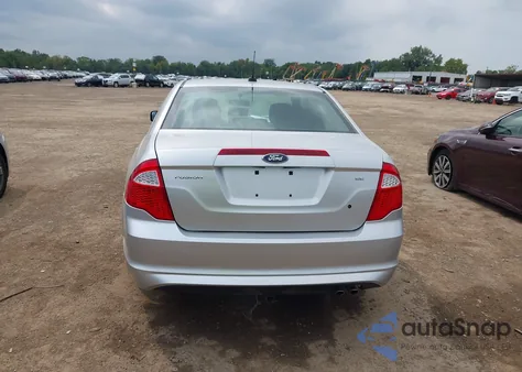 2012 Ford Fusion Se z USA, uszkodzony, nr VIN 3FAHP0HA6CR245164